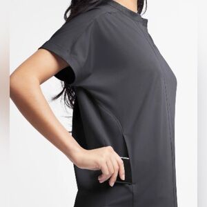 WhisperLite Women’s Aerin 3-Pocket Oversized Dolman Sleeve Scrub Top size 3X